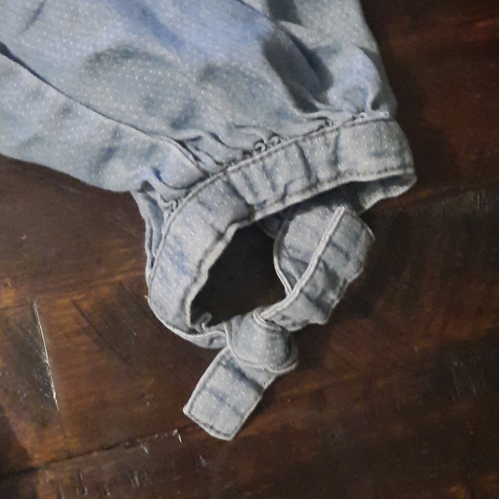 Blouse - Picture 2 of 4